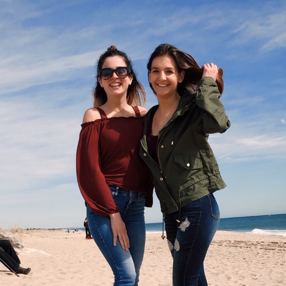 Meet your Posher, Morgan - Picture 2 of 3